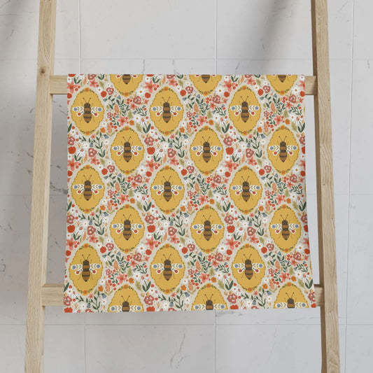 Cottagecore Summer Honey Bees Hand Towel for Kitchen and Bath, Summer Home Decor, Rustic Country Home, Farmhouse Decor